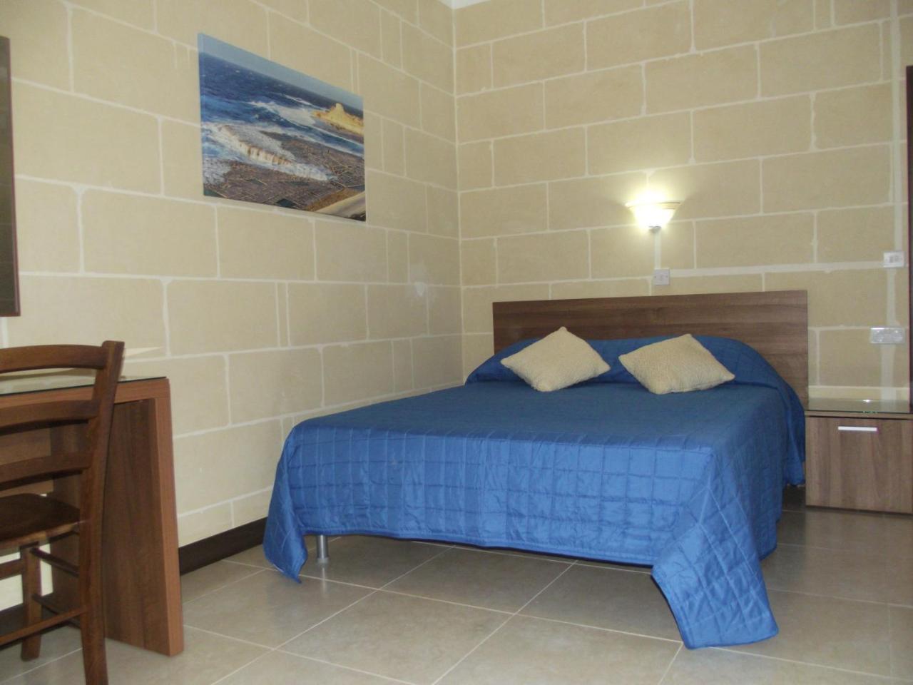 Sunset Seaview Accommodation Marsalforn Ngoại thất bức ảnh