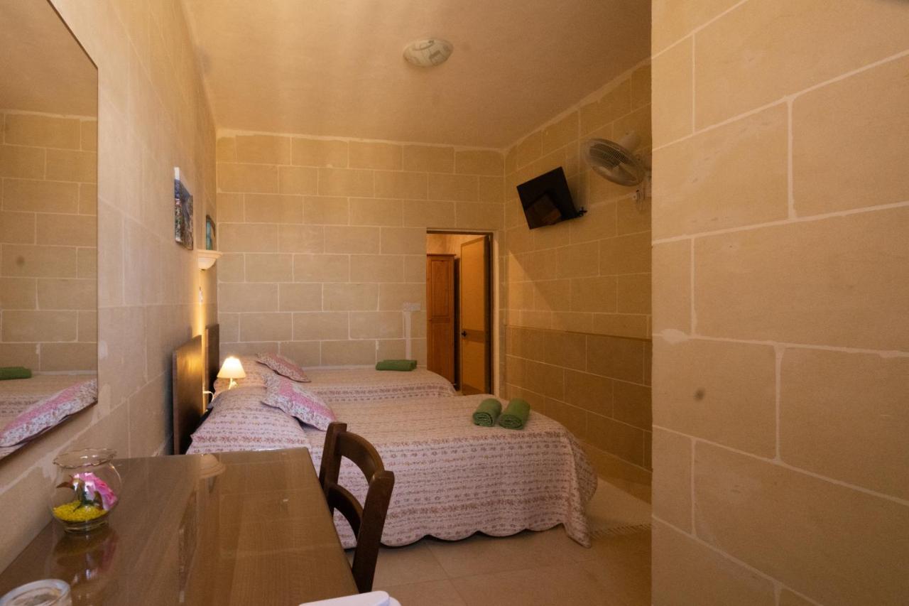 Sunset Seaview Accommodation Marsalforn Ngoại thất bức ảnh