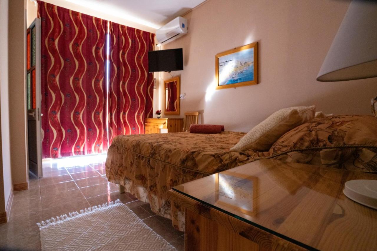 Sunset Seaview Accommodation Marsalforn Ngoại thất bức ảnh